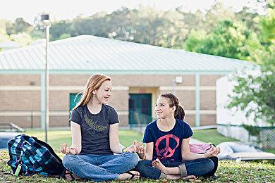 《暗影诅咒：复刻版》新预告片 宣布10月31日发售